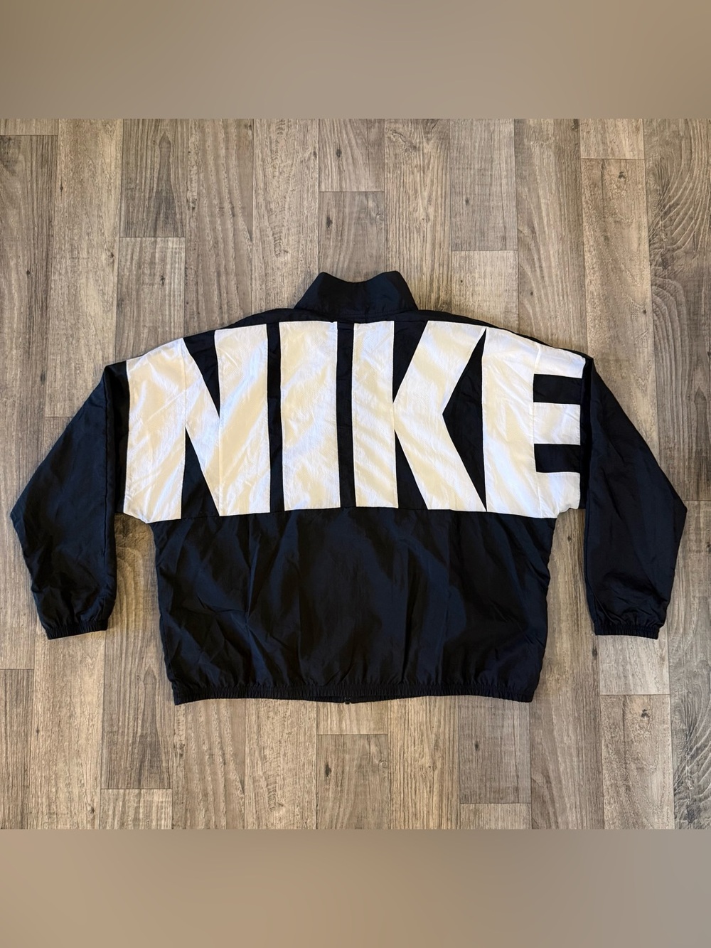 NIKE Men’s Windbreaker Jacket - Picture 1 of 4